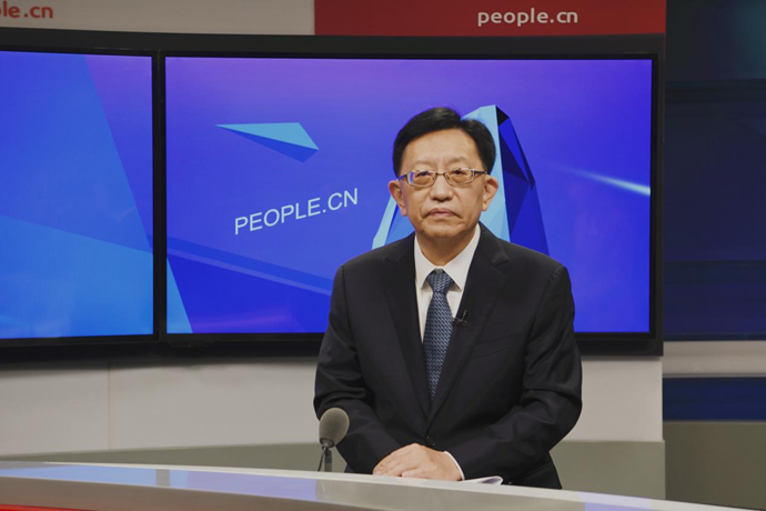 中國節(jié)能環(huán)保集團有限公司黨委書記、董事長宋鑫做客人民網(wǎng)。人民網(wǎng)記者 王曉嘯 攝