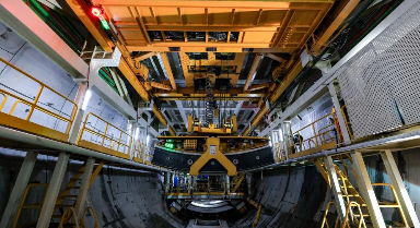 “深江1號(hào)”盾構(gòu)機(jī)掘進(jìn)突破4000米